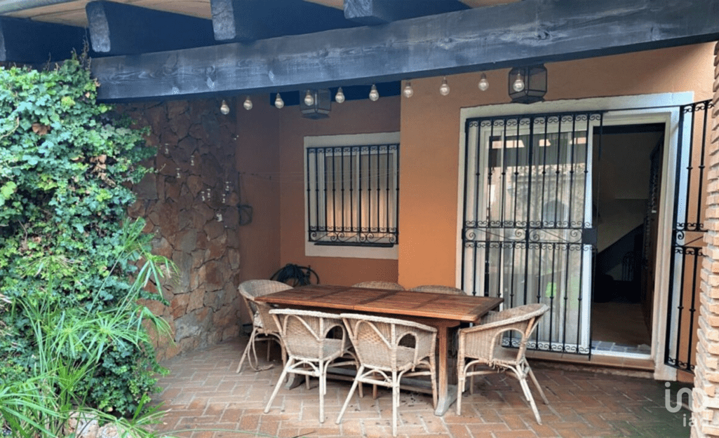 comprar casa con patio en cadiz